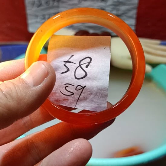 玛瑙/玉髓手镯未镶嵌