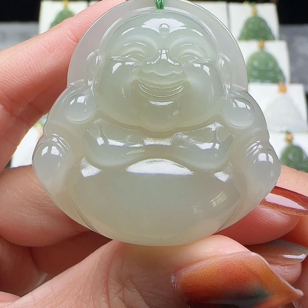 和田玉18K金镶嵌吊坠(赠链)