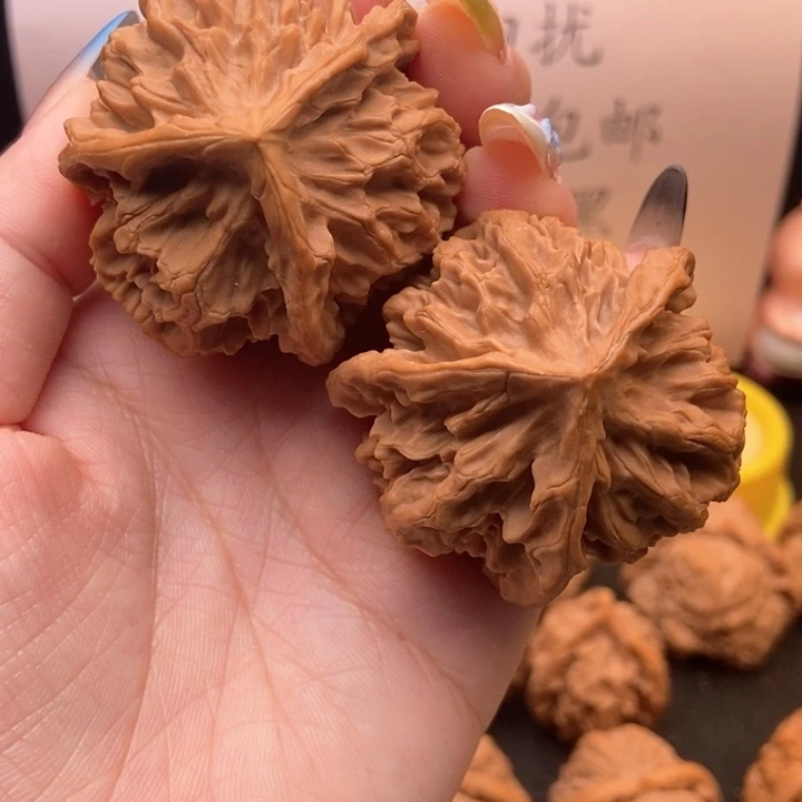 文玩核桃把件文玩核桃把件48帝王奔