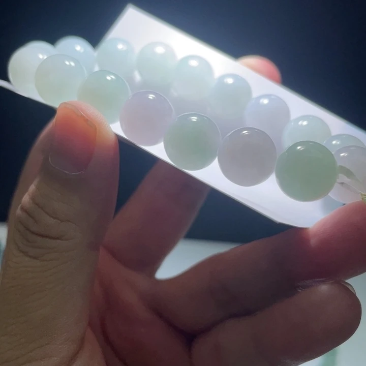 未镶嵌定制翡翠翡翠卡12+
