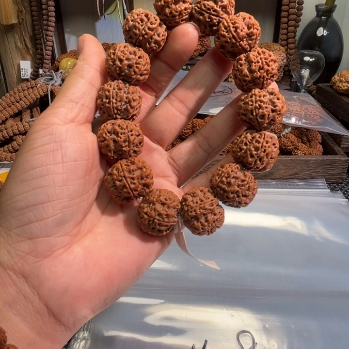 洒***1吊坠金刚菩提梅花