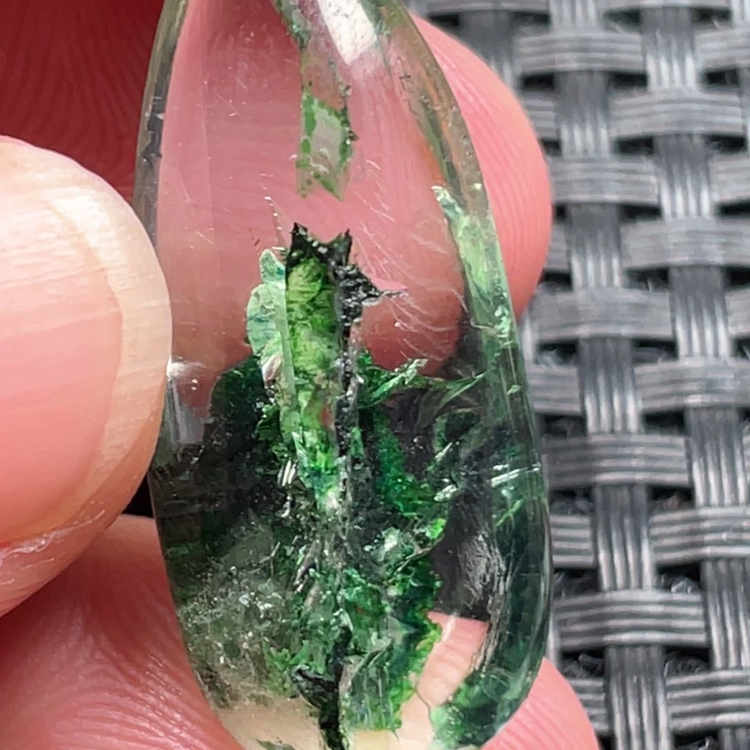 【闪购商品】颈饰未镶嵌水晶L*Y