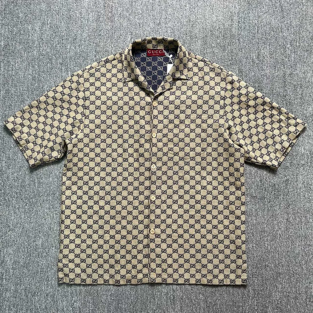 99新 GUCCI/古驰 老花满印单排扣半袖衬衣/48码/99新/11547