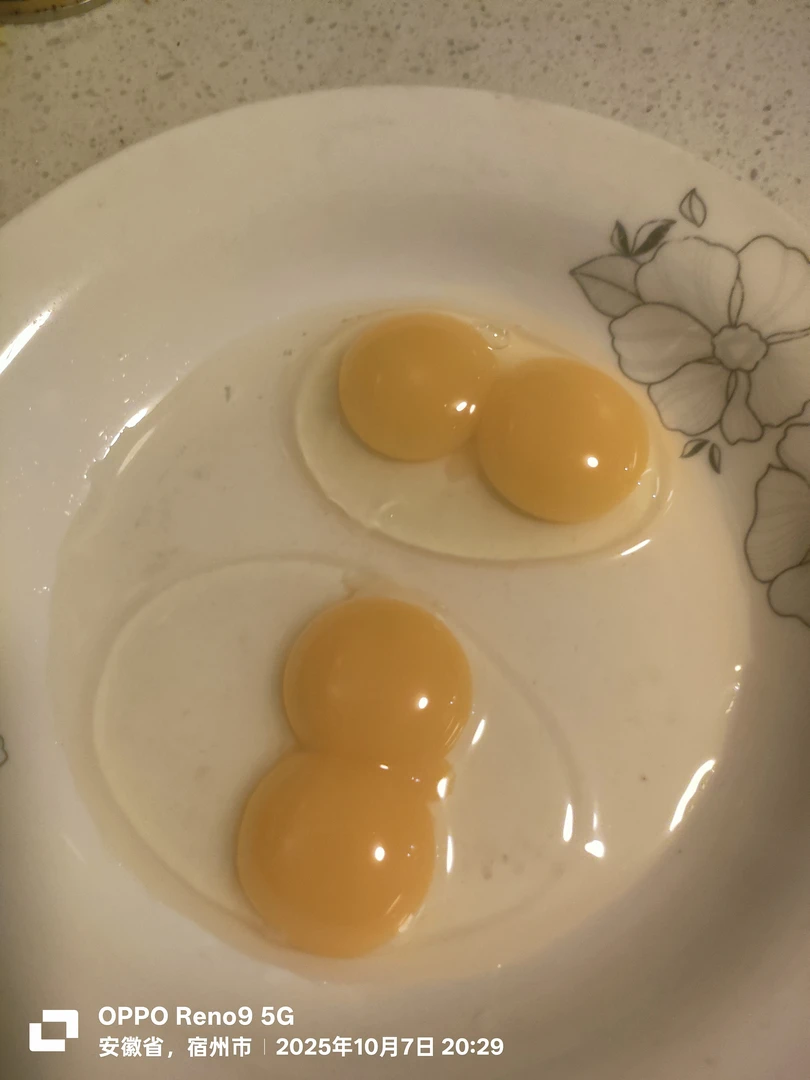 五谷新鲜双黄土鸡蛋营养丰富