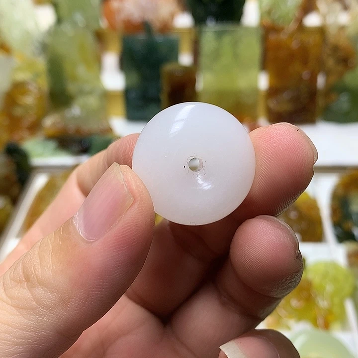 蛇纹石玉未镶嵌珠宝半成品