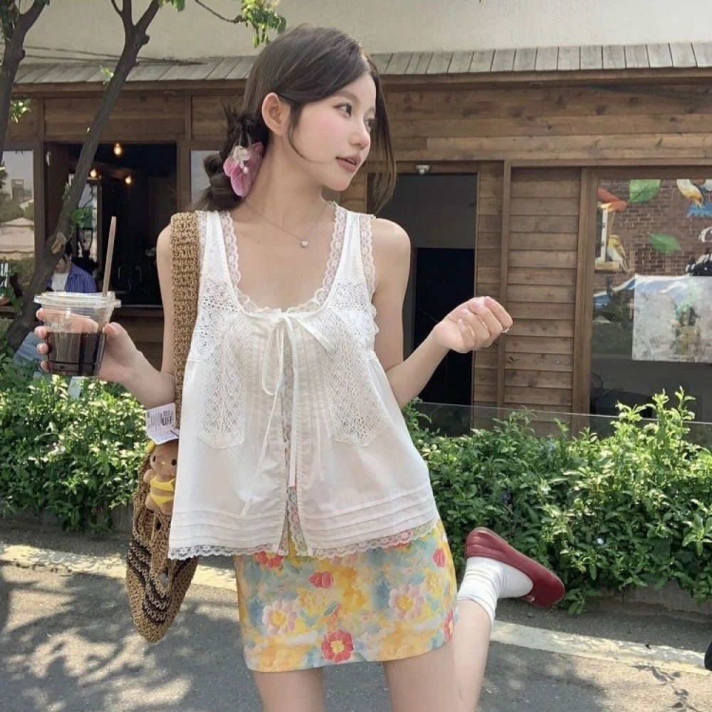 蕾丝拼接白色u领吊带背心女夏季宽松无袖外穿设计感甜美百搭上衣