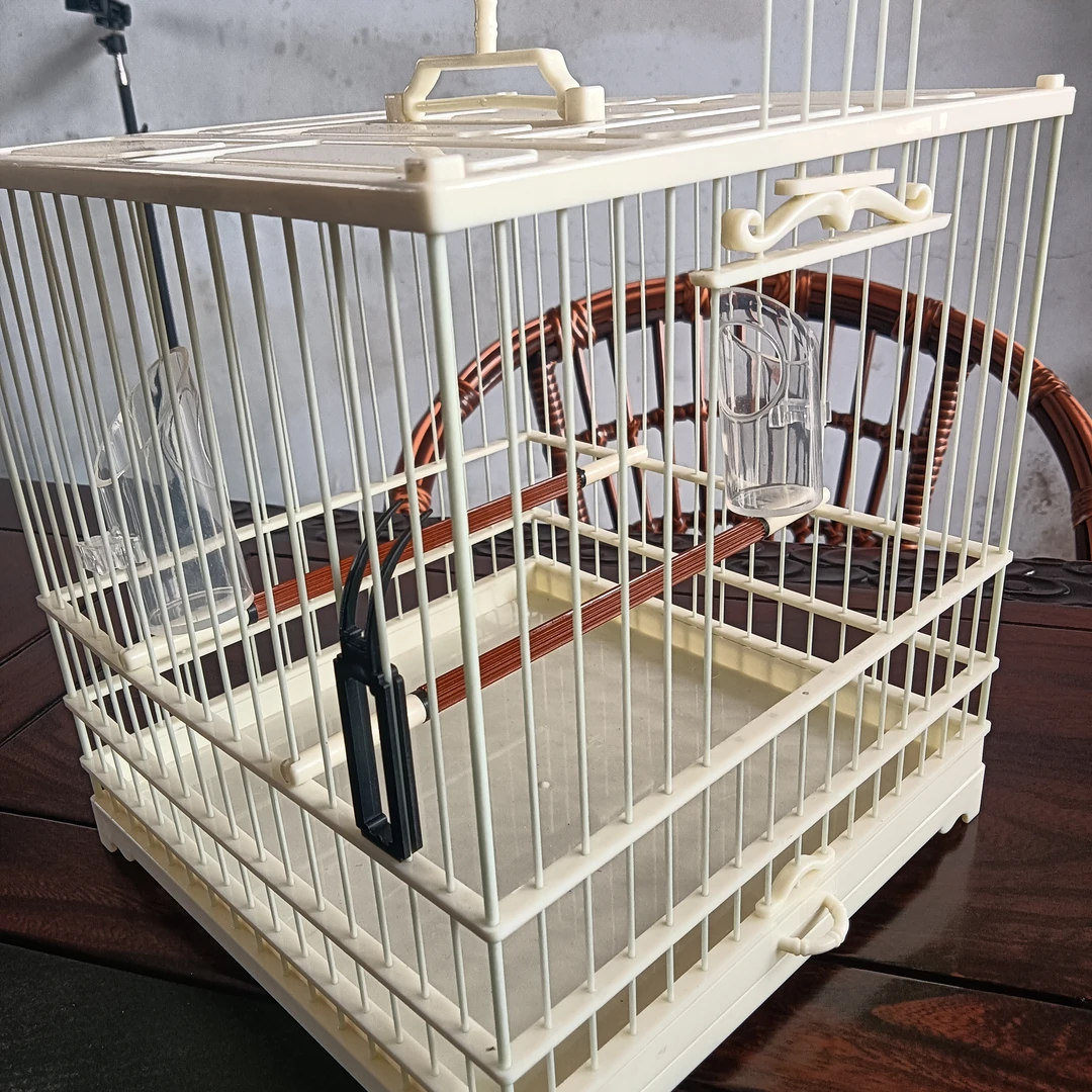 塑钢材质带挂钩四方绣眼鸟笼适合绣眼贝子花雀等多种鸟类