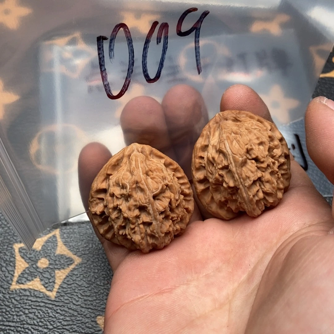 吊坠文玩核桃白狮子
