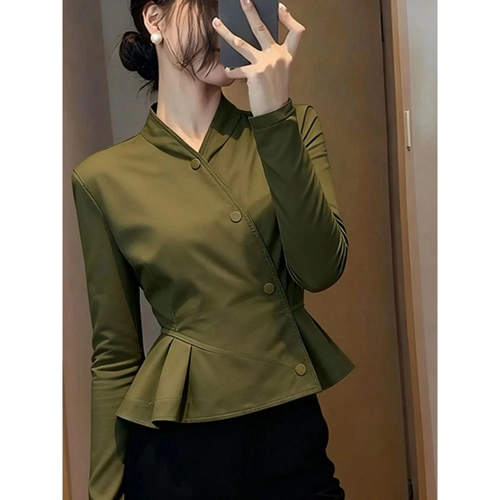 独特漂亮巨好看早秋绿色短外套女2025新款小个子掐腰气质夹克上衣