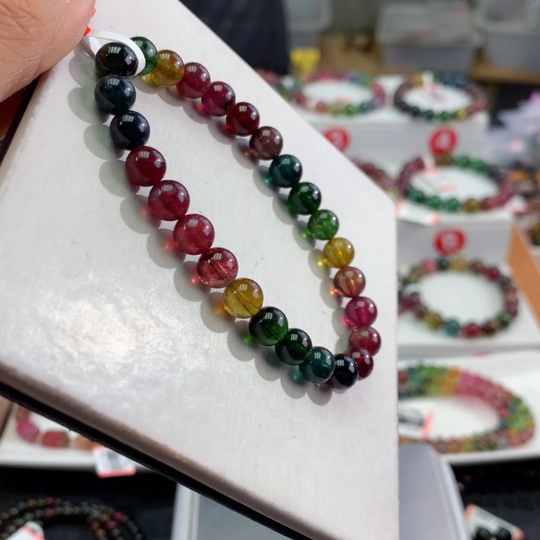 未镶嵌碧玺手链