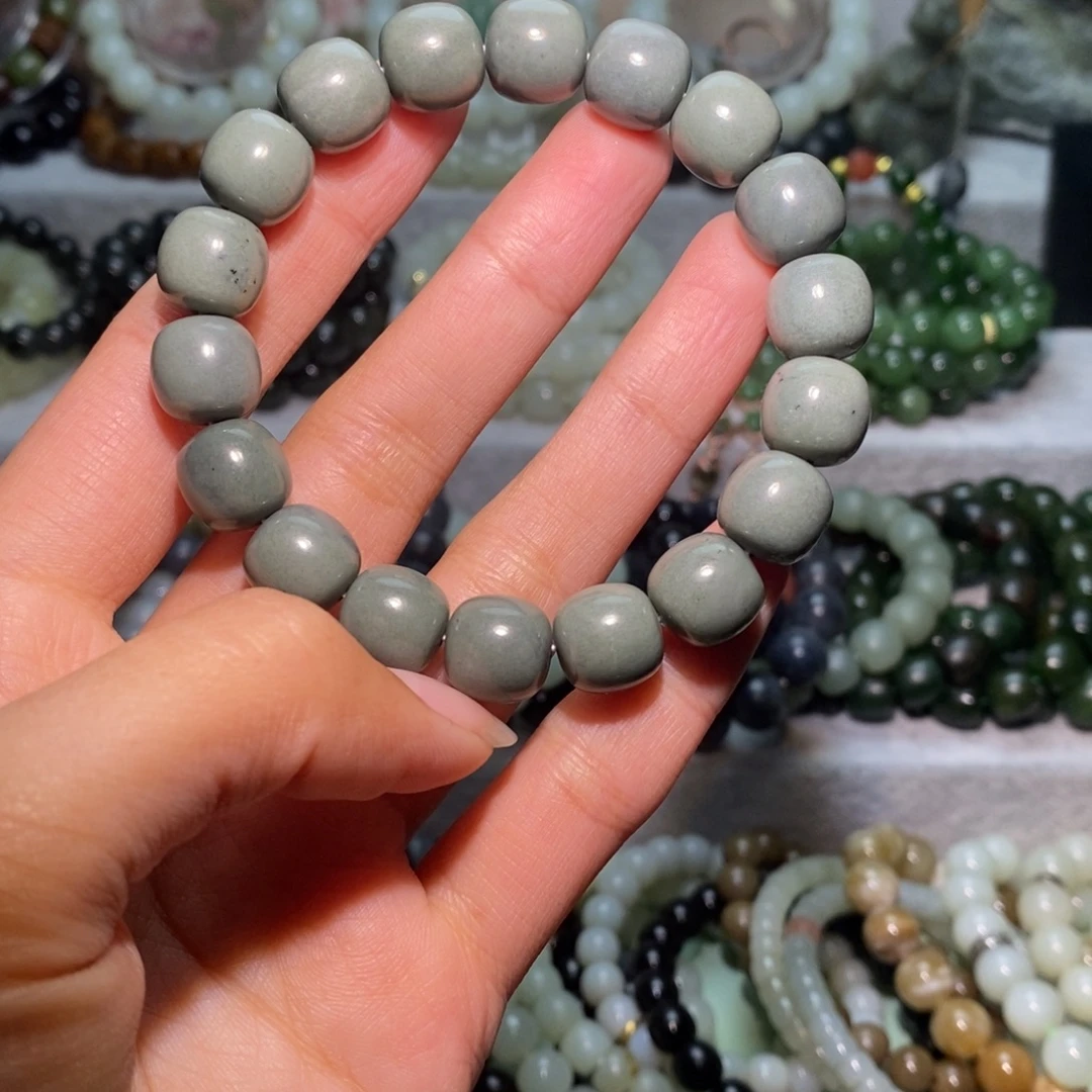 和田玉未镶嵌手链