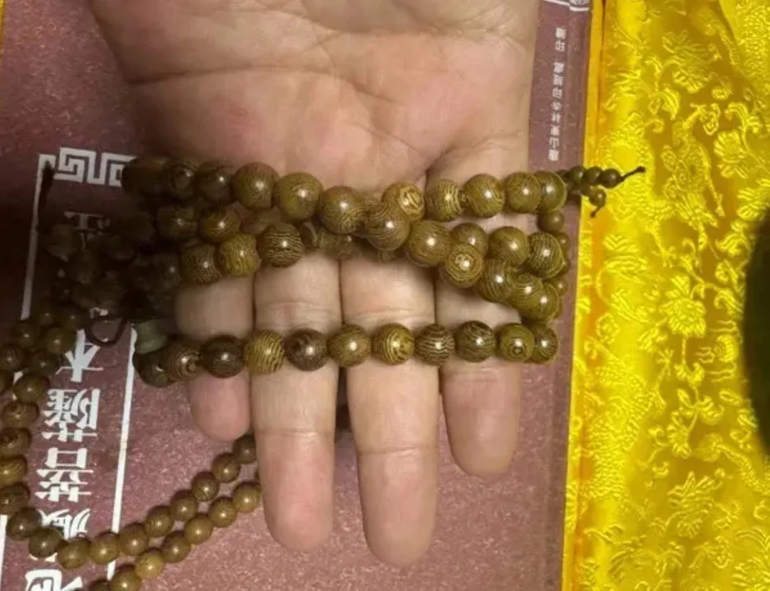 108颗佛珠天然香樟木特别香E