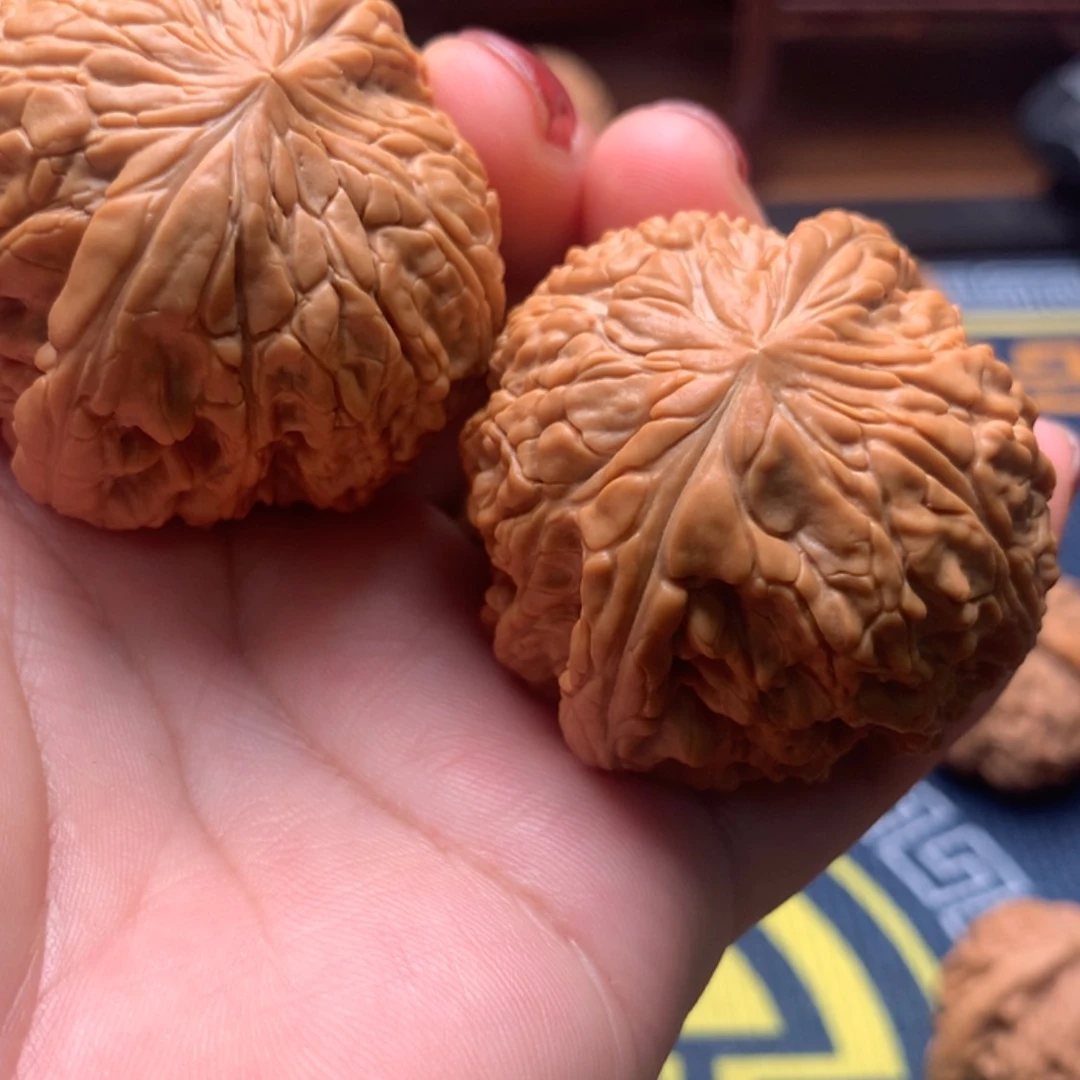 【闪购商品】文玩核桃吊坠金*暴雪44