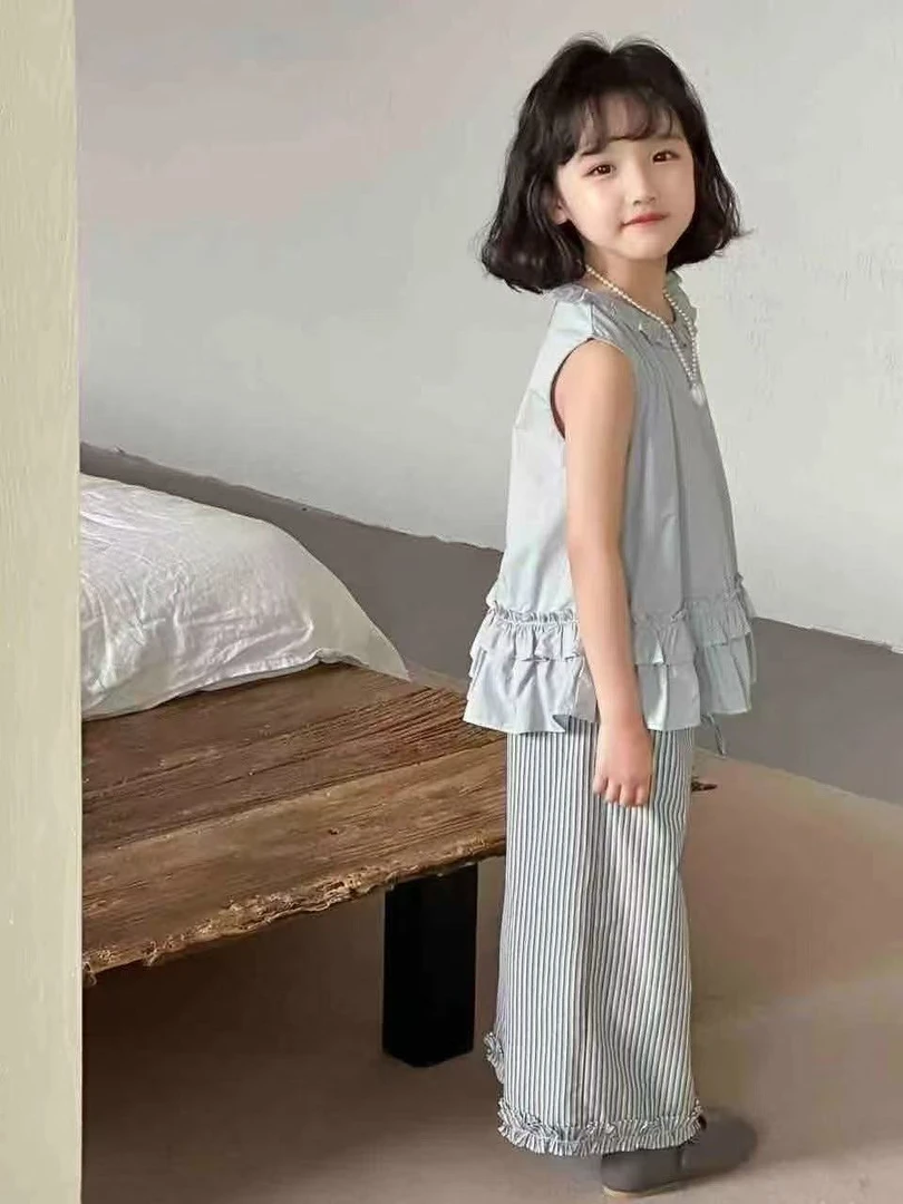 女童套装（蓝色小衫＋棉质裤＋项链）