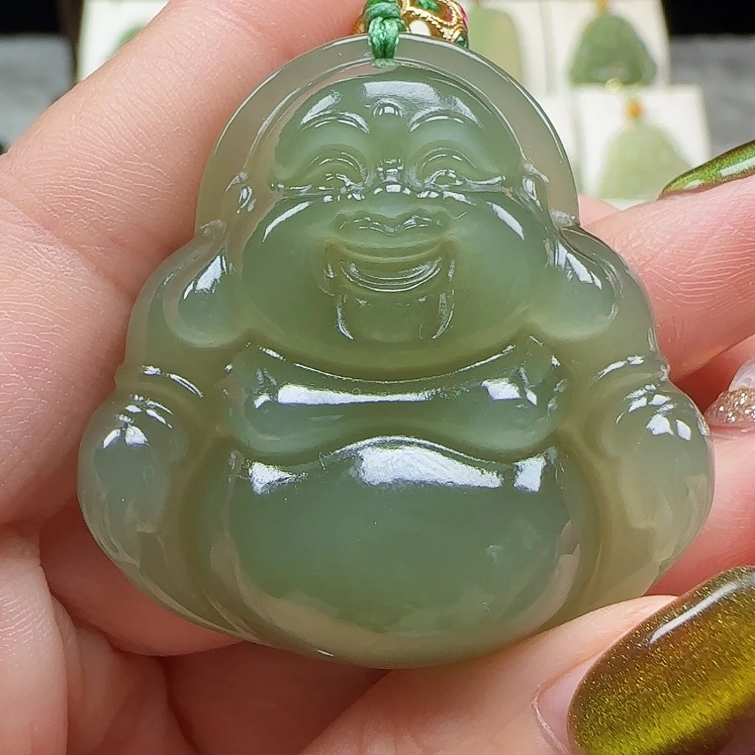 和田玉18K金镶嵌吊坠(赠链)