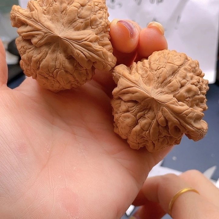 文玩核桃把件文玩龙鼎