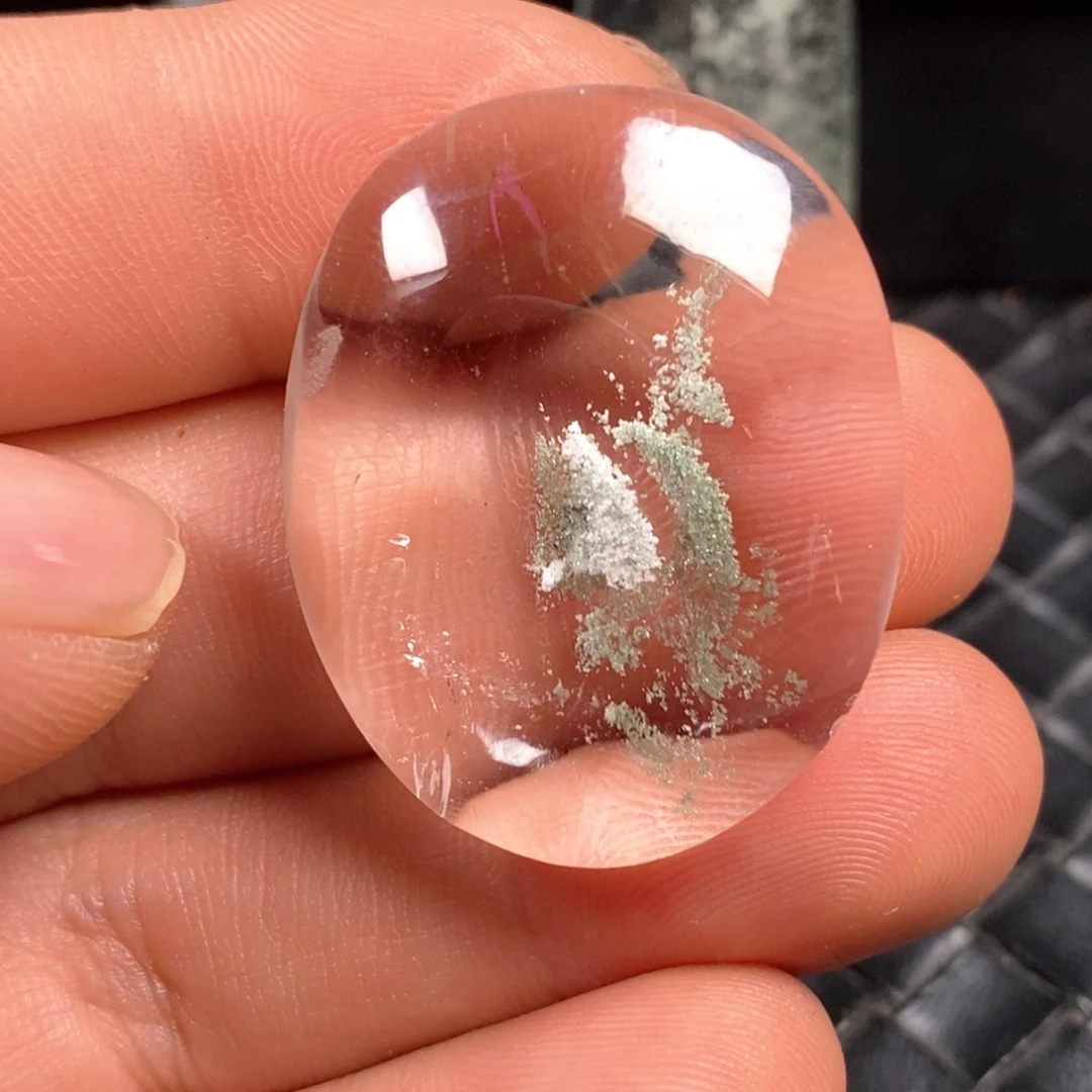 未镶嵌颈饰水晶水晶