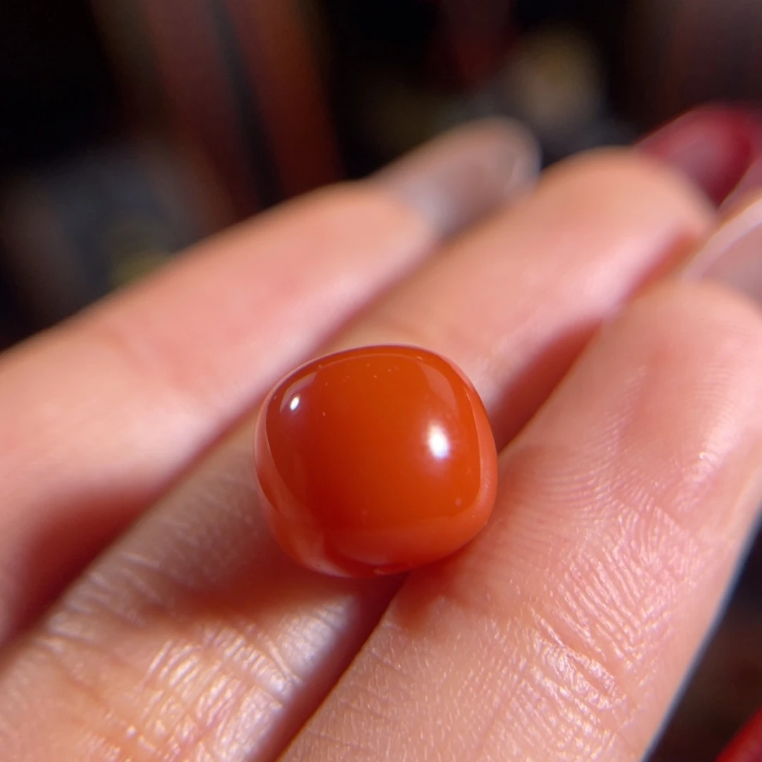 南红玛瑙滴水洞老型珠11*10mm未镶嵌