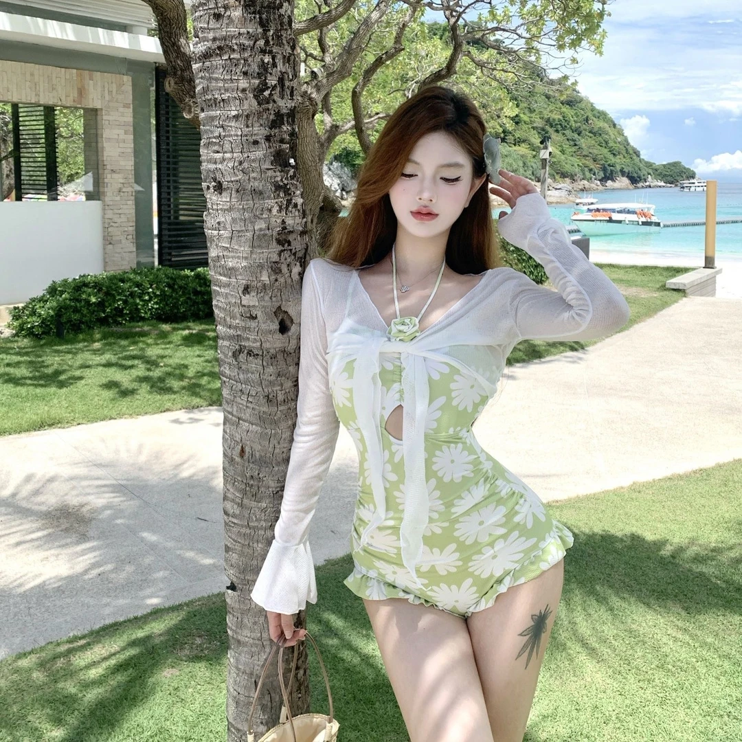 【雏菊】新款甜美保守小清新连体泳衣女两件套长袖罩衫学生海边温泉