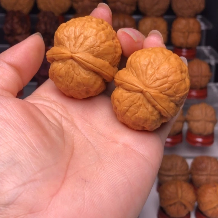 吊坠文玩核桃21龟背粗筋瓷娃娃