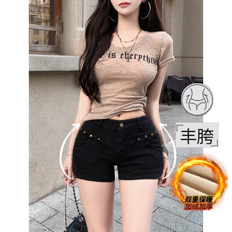 低腰铆钉丰胯加绒牛仔短裤女2025年冬季新款千禧风性感显瘦热辣裤