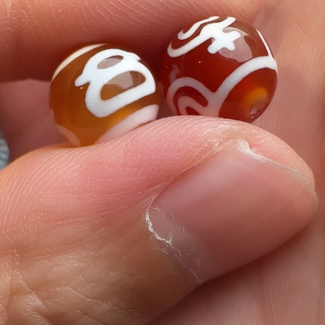 玛瑙/玉髓合金颈饰镶蚀红玉髓 一对 1.0