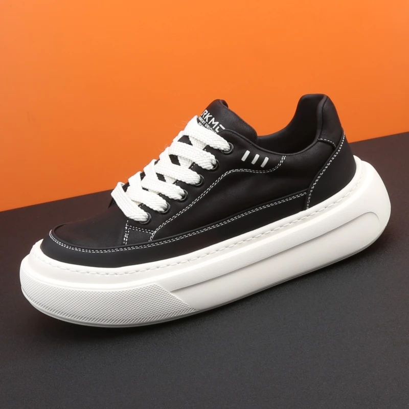 2025新款秋季爆款透气运动休闲板鞋厚底增高男鞋时尚流行百搭潮鞋