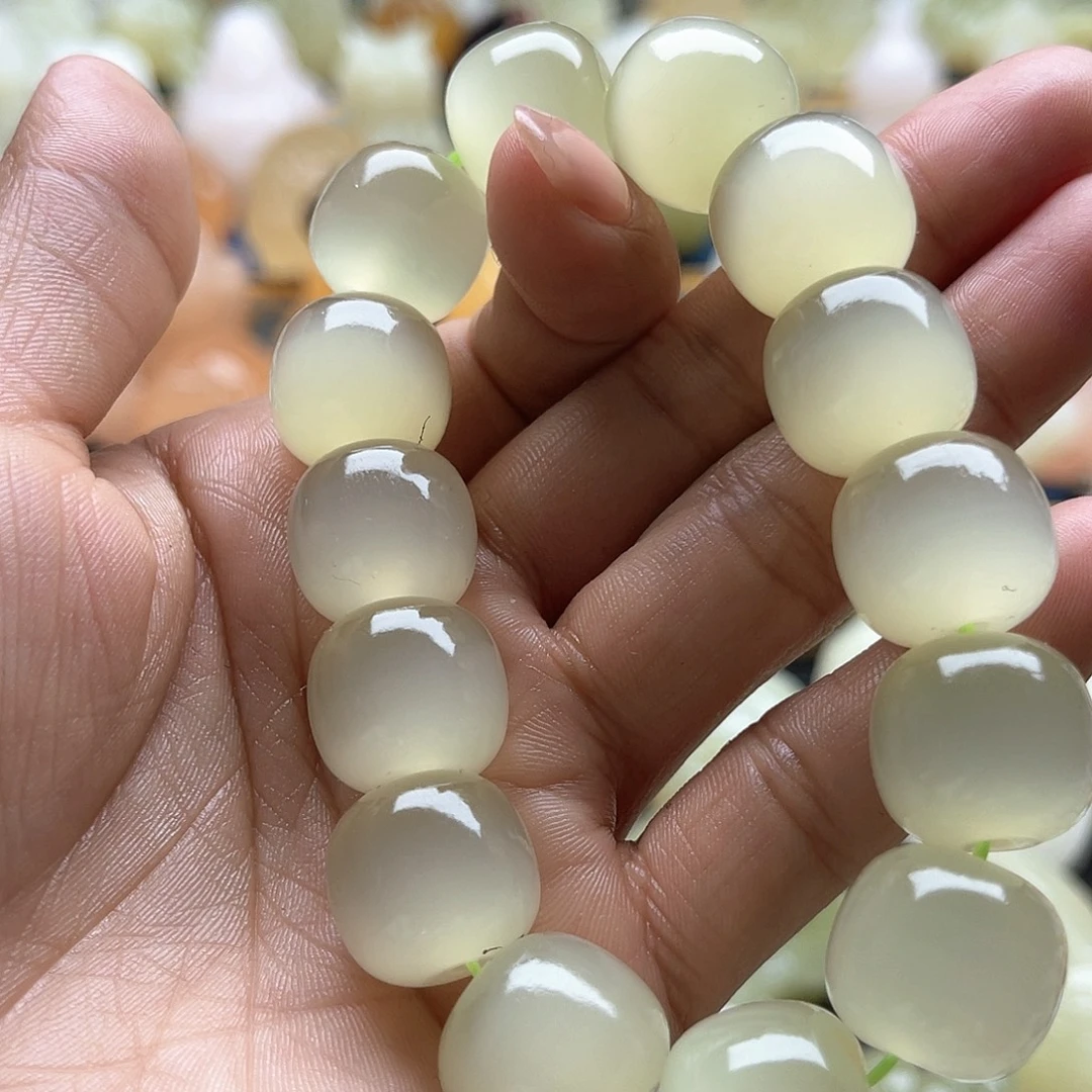 猫***人新疆昆仑山脉山料