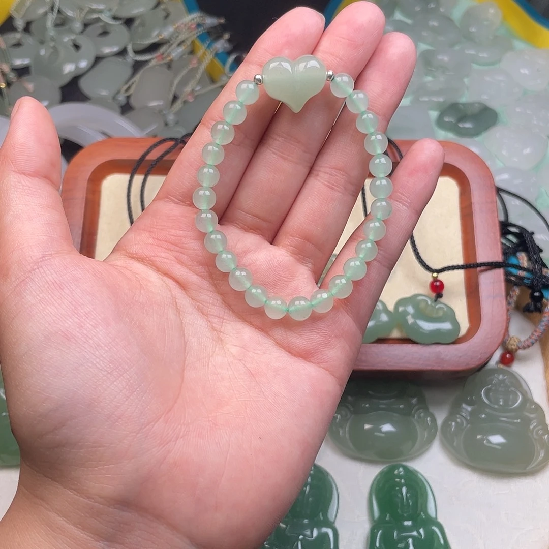 东陵石未镶嵌手串