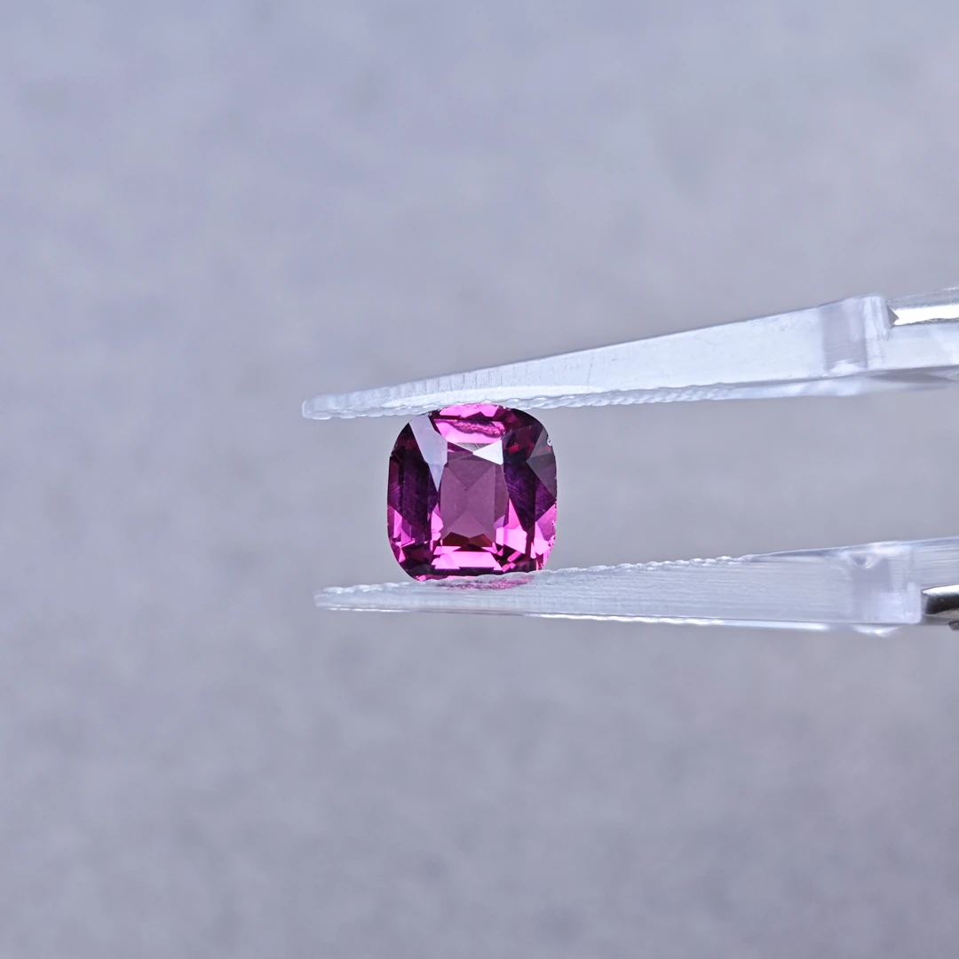 S 石榴石-1.58ct（01046302）0508