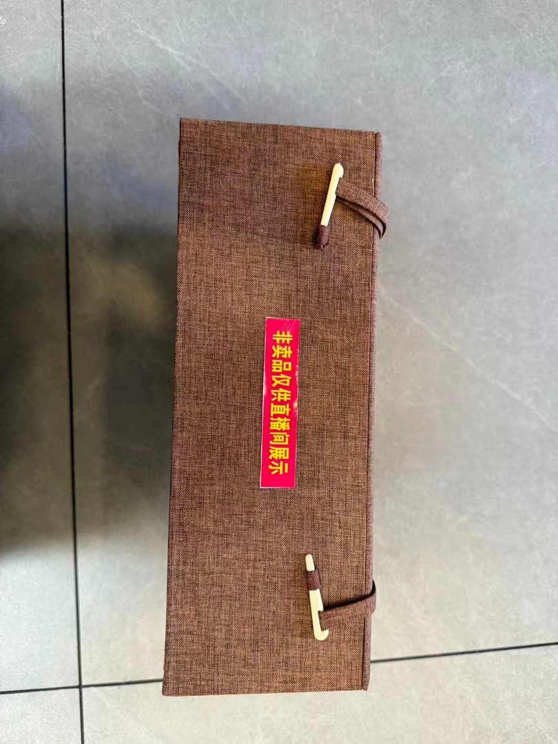 高端收纳盒（非卖品仅供展示使用）