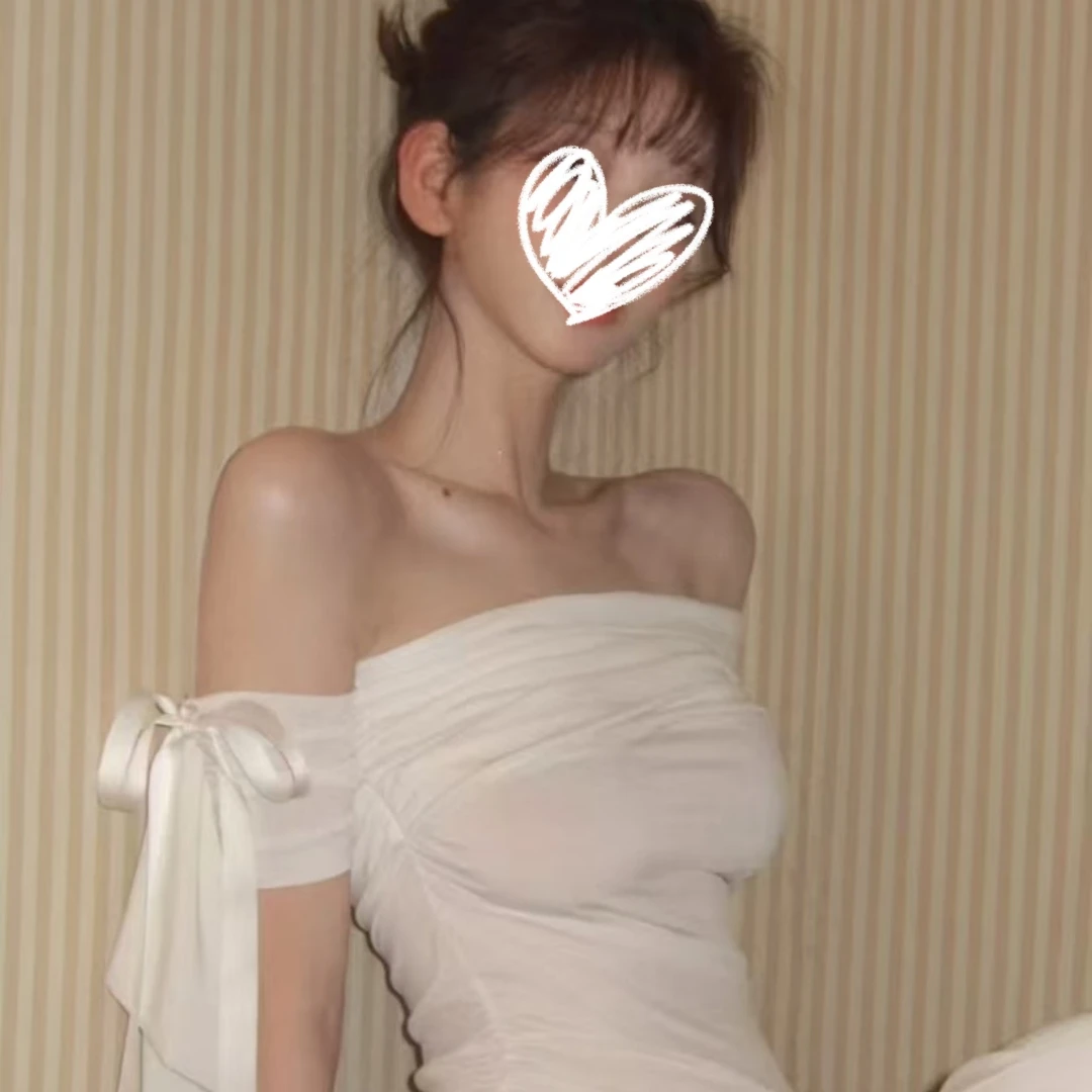 YIDENG 2025早春新款纯色简约斜肩飘带修身短袖t恤一字肩上衣