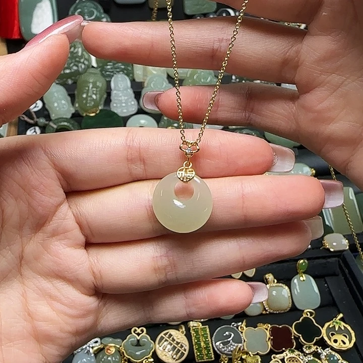 颈饰银S925镶嵌和田玉送链子送绳