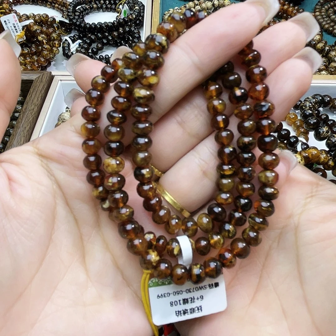 琥珀未镶嵌裸石6+