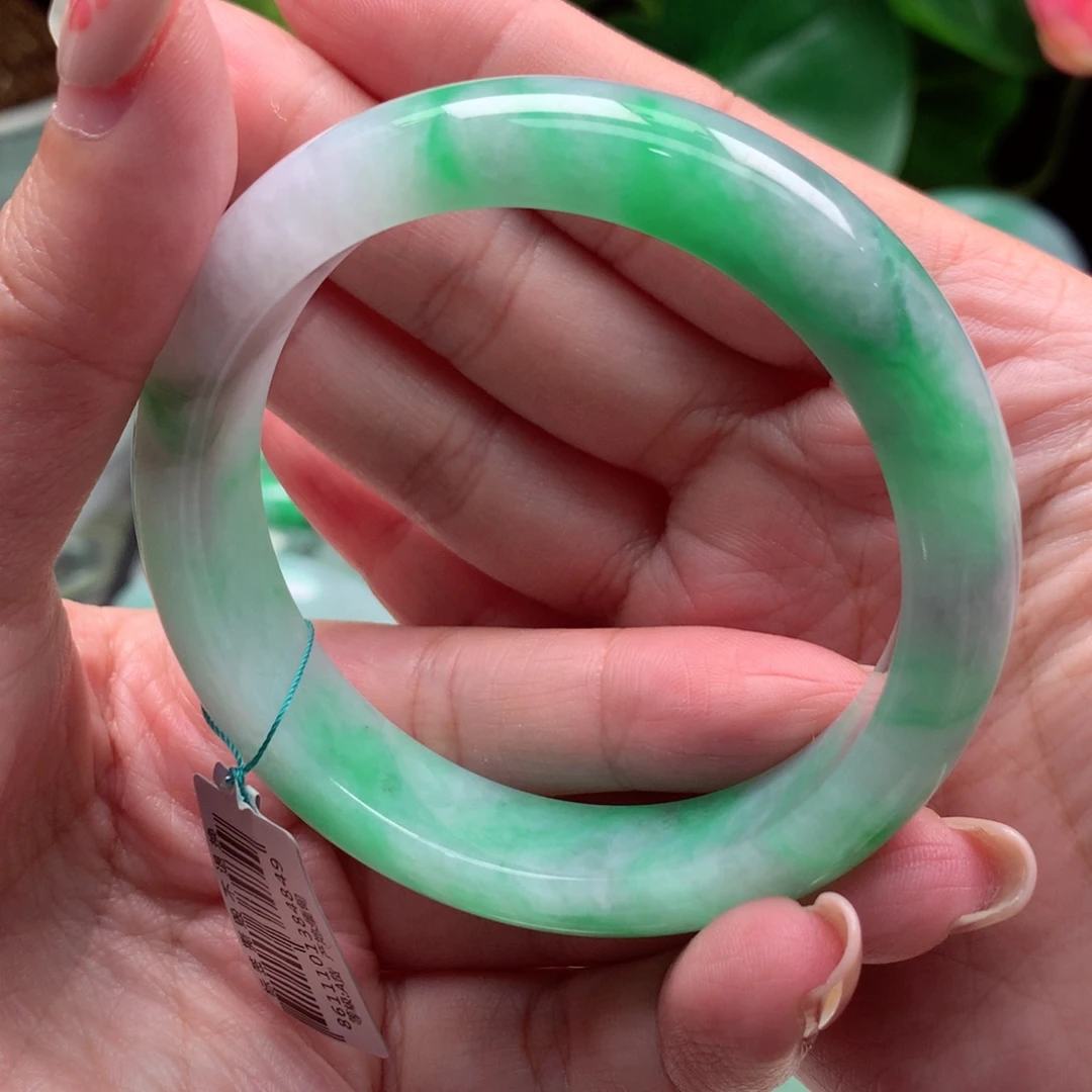 未镶嵌手镯翡翠57