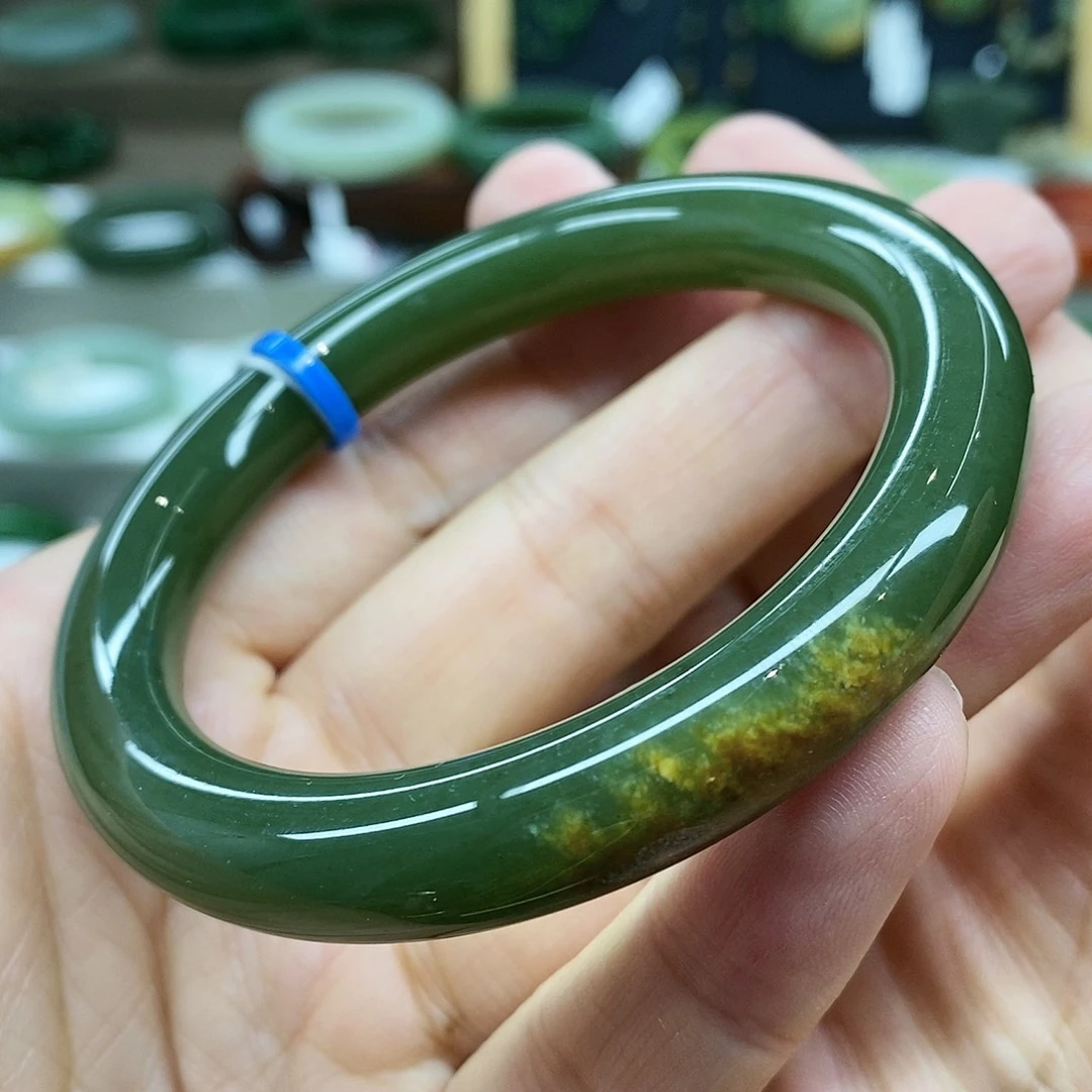 【闪购商品】未镶嵌手镯和田玉