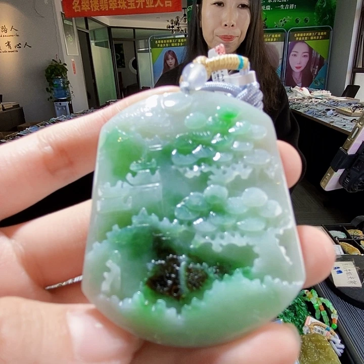 颈饰未镶嵌翡翠翡翠