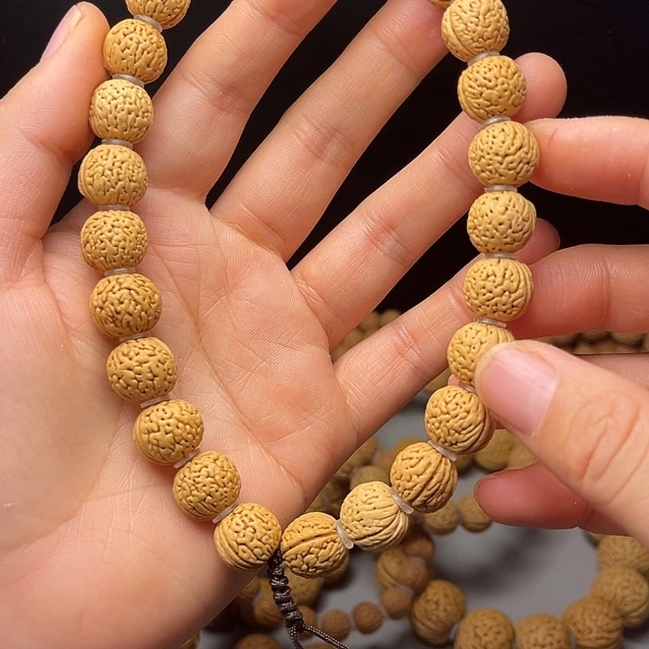 用***3吊坠桃核桃核手串