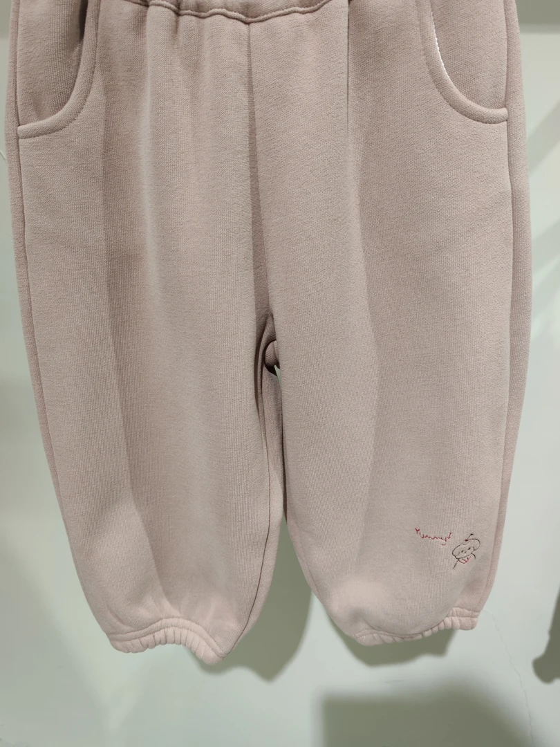 8328冬季新款儿童一体绒小狗针织裤