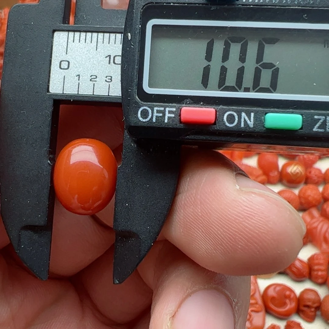 南红玛瑙配饰未镶嵌