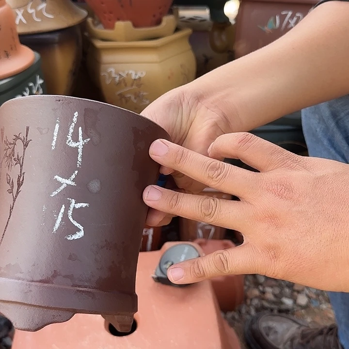 紫砂花盆紫砂花盆