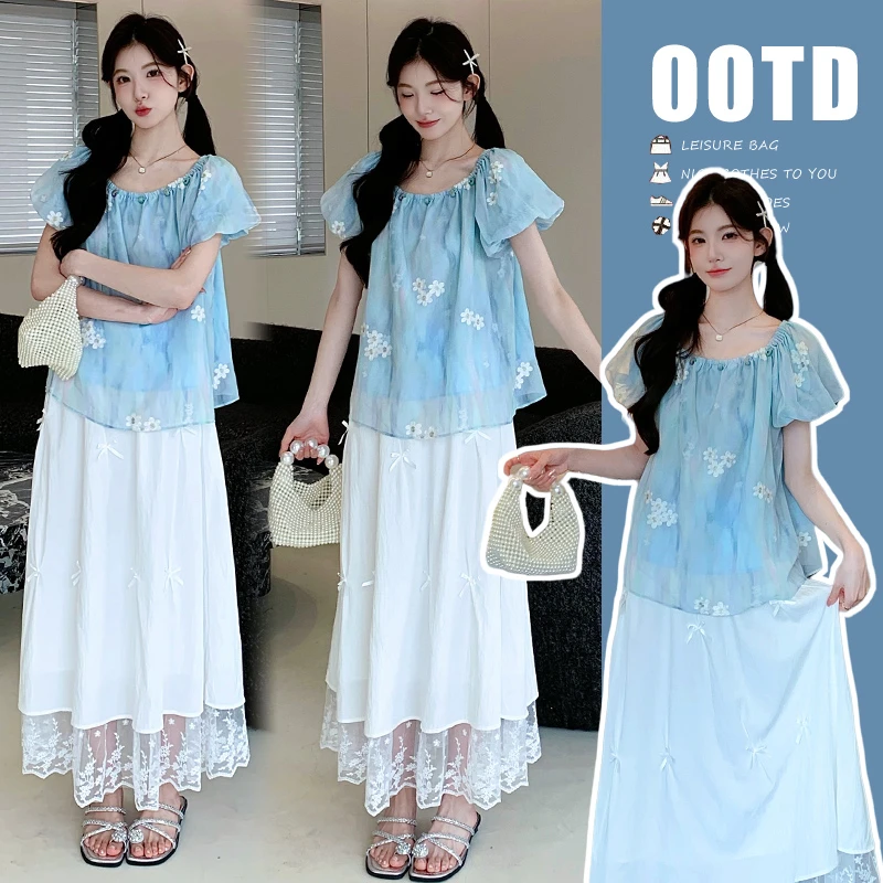 孕妇装韩版显瘦时髦洋气夏季款夏装蓝色绣花上衣白色半身裙两件套