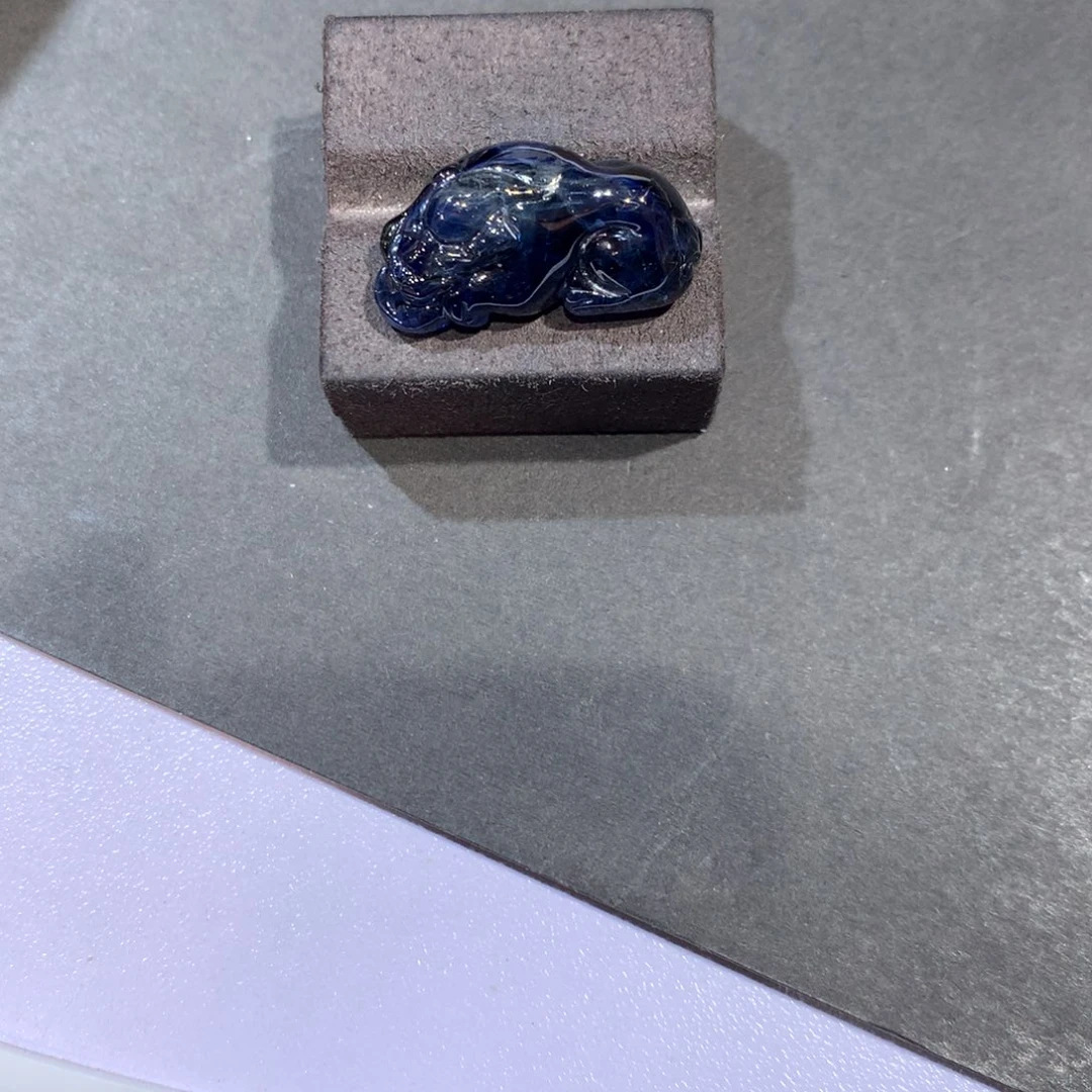 奇***钥蓝宝石珠宝奇石未镶嵌33.4克拉