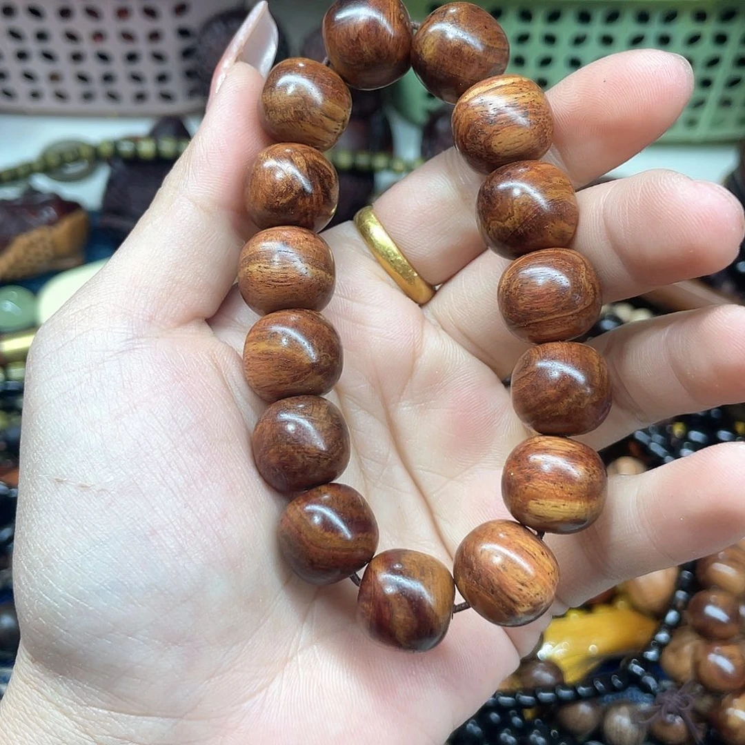 维腊木（绿檀）无事牌