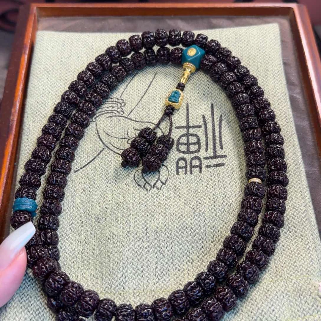 金刚菩提吊坠黑金