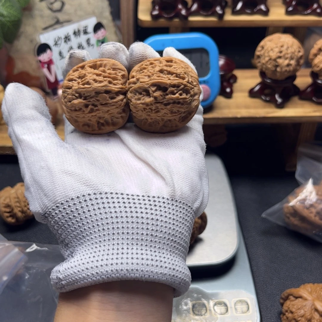 吊坠文玩核桃您****?40全品血麒麟