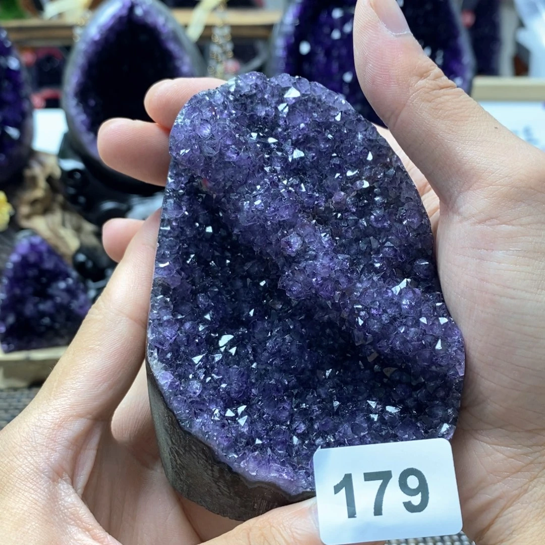 未镶嵌大型摆件（非配饰）水晶