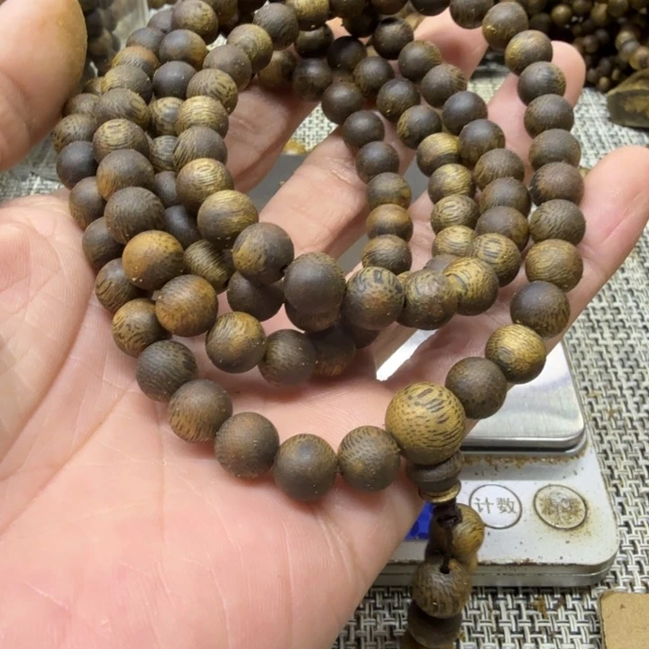 沉香沉香碎屑08多27.9克