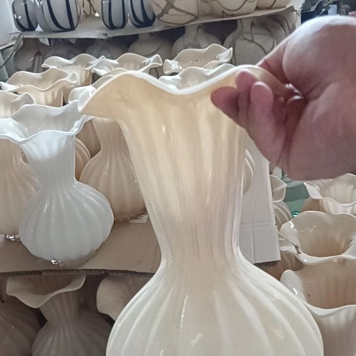 琉璃微瑕1111111111111111