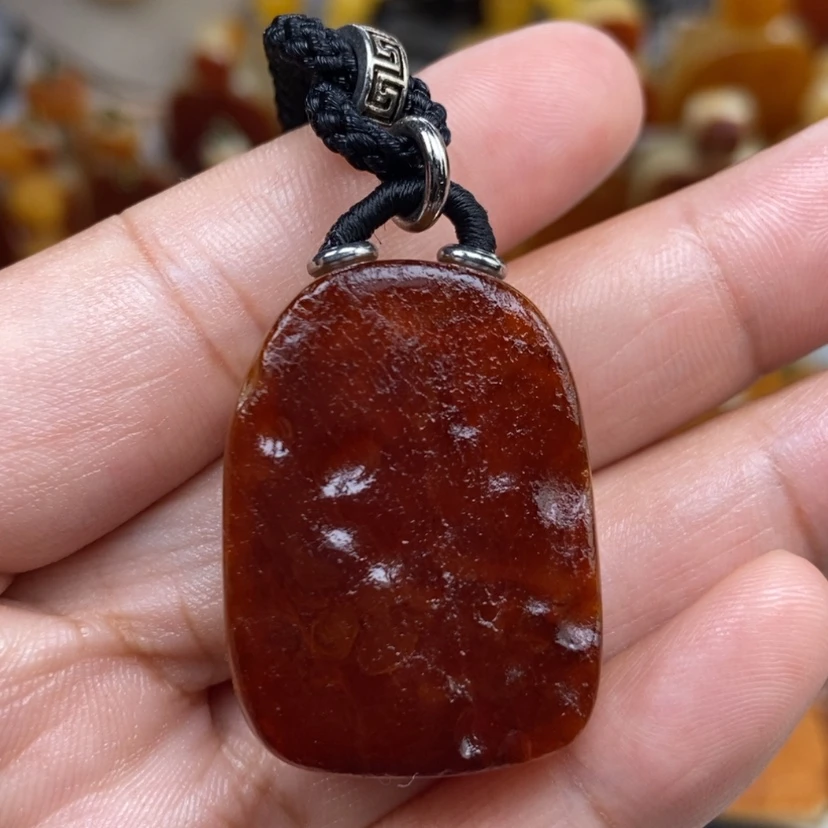 【闪购商品】琥珀颈饰未镶嵌